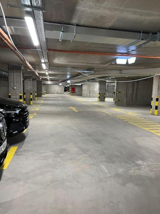 Brand New Modern Apartment-2 Rooms-Balcony-Garage Budapeste Exterior foto