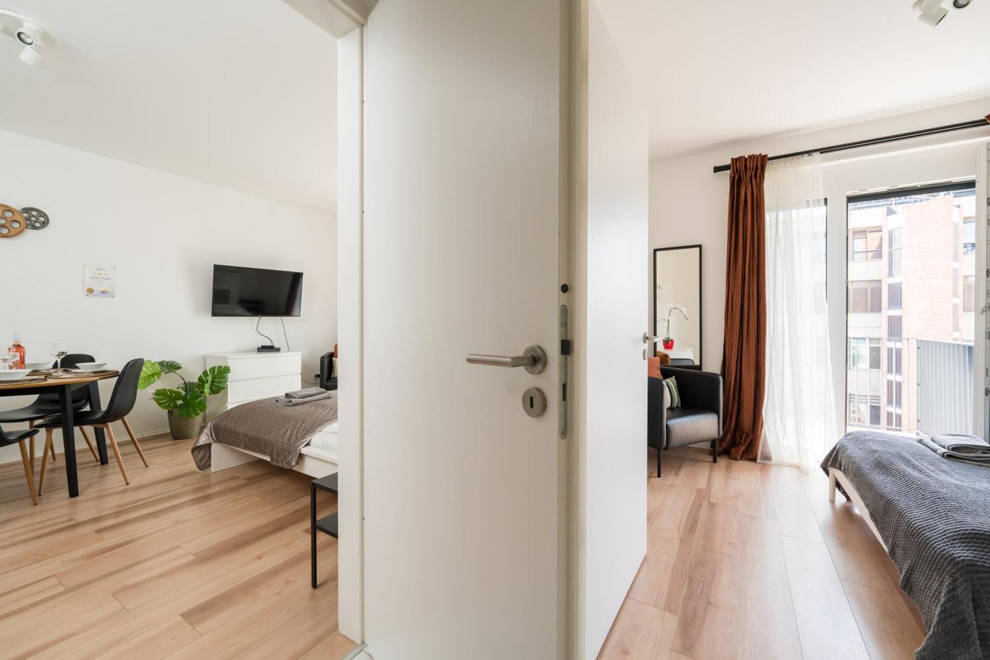 Brand New Modern Apartment-2 Rooms-Balcony-Garage Budapeste Exterior foto