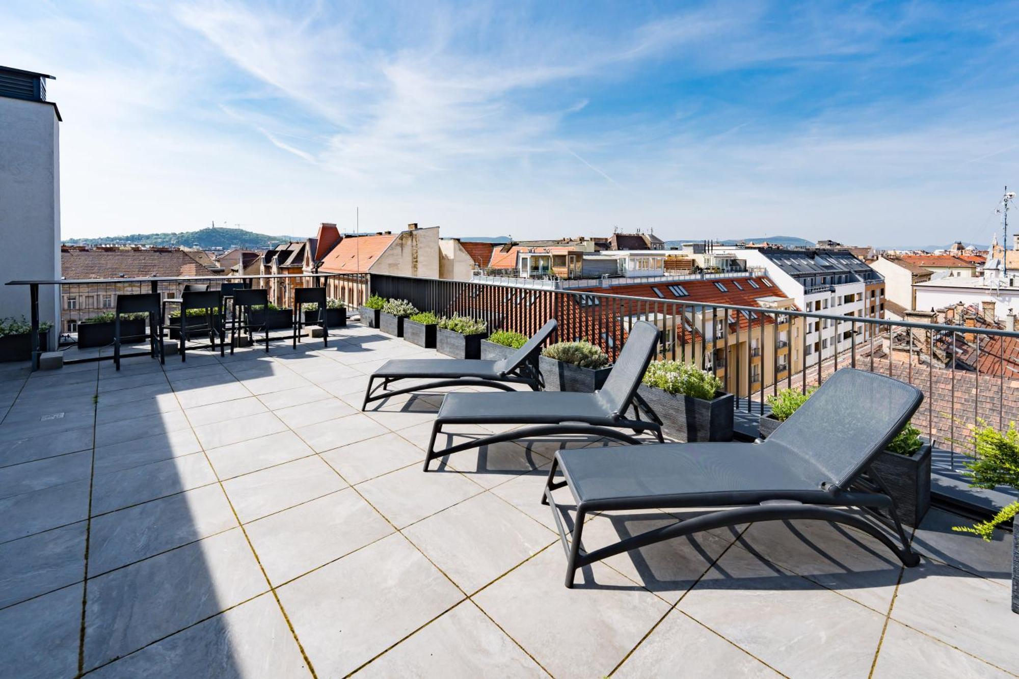Brand New Modern Apartment-2 Rooms-Balcony-Garage Budapeste Exterior foto